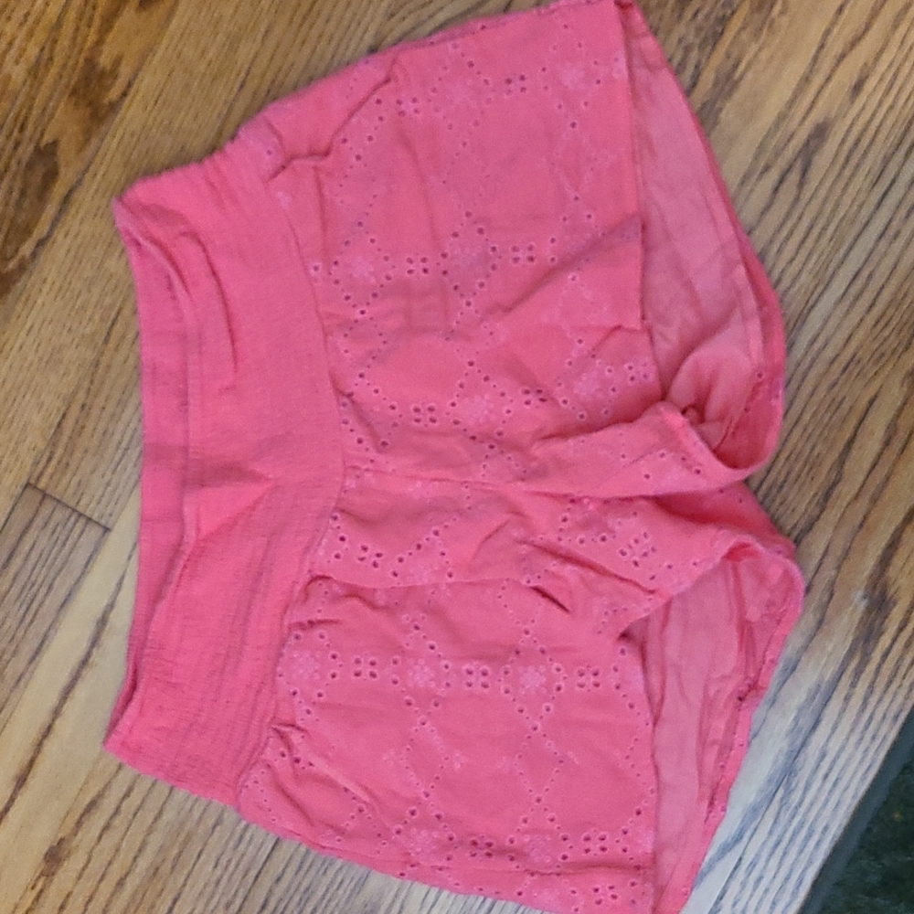 Jessica Simpson maternity pink shorts